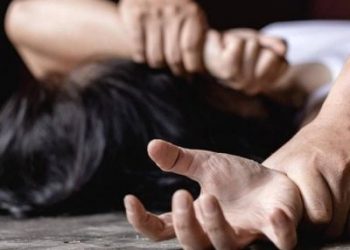 В Днепре неизвестный пытался изнасиловать массажистку