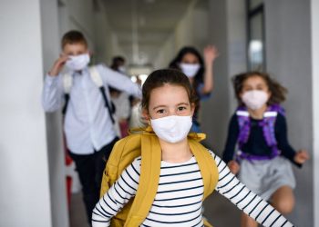 Как будут учиться школьники Днепропетровщины в ближайшее время