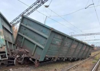 Задержка поездов в Днепре из-за аварии в Житомирской области