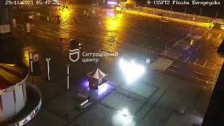 Вандали перекинули ханукію на центральній площі (відео)