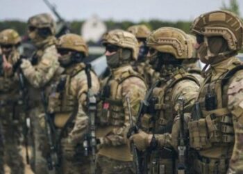 ​У разі воєнного стану заборонять пересуватися країною: Кабмін створив план дій