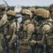 ​У разі воєнного стану заборонять пересуватися країною: Кабмін створив план дій