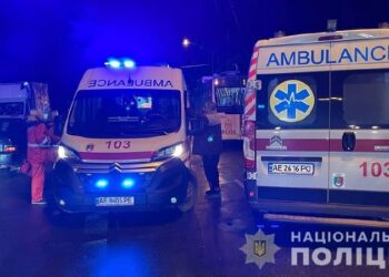 Мама загинула одразу, у малюка роздроблена ніжка: подробиці ДТП у Кривому Розі