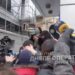 [Video] Так журналісти сьогодні відстоювали своє право потрапити до залу суду.