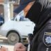 У центрі Дніпра поліція та військові зупиняють машини: у чому причина