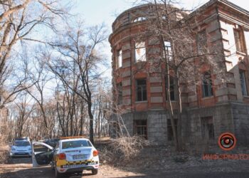 В історичній «заброшці» Дніпра знайшли мертвого чоловіка