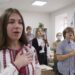 Школярі Дніпра масово виконали гімн України на честь Дня єднання (ВІДЕО)
