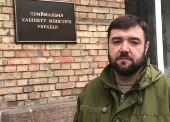 Голодування бійця АТО припинено: начальник Головного управління Держгеокадастру у Дніпропетровській області йде у відставку