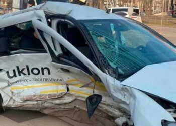 Внаслідок ДТП у Кривому Розі постраждала дитина та двоє пасажирів