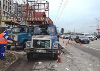 Як почуваються постраждалі у Дніпрі на Набережній Перемоги комунальники