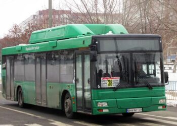 У Дніпрі скоротять кількість громадського транспорту у вечірній час