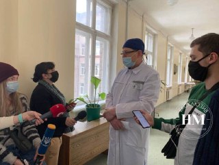 Нацгвардієць, поранений на “Південмаші”, почав ходити