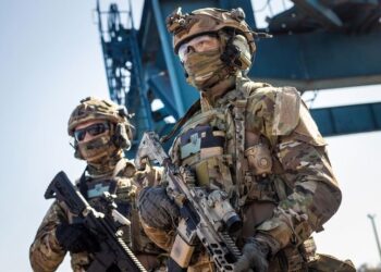 На Дніпропетровщині затримали 11 диверсантів та 4-х мародерів
