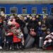 У чергах по 20 годин: переселенцям радять обирати вільні напрями