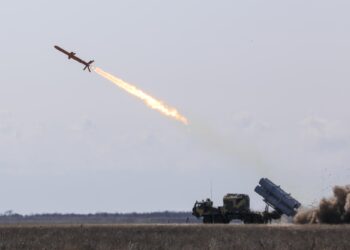 ППО знищила дві ворожі ракети над Дніпропетровщиною
