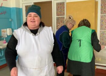 В Синельниково готують іжу для військових та біженців