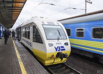 Графік руху евакуаційних потягів з Дніпра на 11 березня