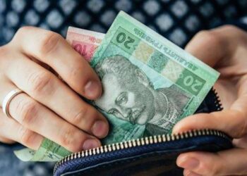 Мешканці Дніпропетровщини отримують соціальні виплати у повному обсязі