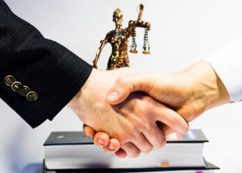 В Україні відкрито гарячу лінію для надання оперативної юридичної допомоги населенню