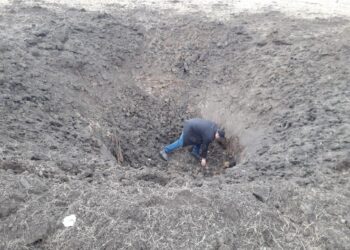 На Дніпропетровщині ворожа ракета влучила у шкільний стадіон