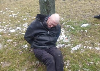 У Дніпрі на Перемозі містяни самостійно затримали злодія-рецидивіста