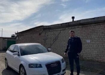 Мажора з Дніпропетровщіни, який принижував українських військових, затримали (Відео)