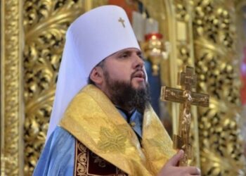 Владика Епіфаній благословив киян на захист свого міста, – Кличко