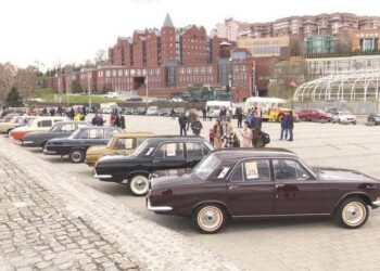У Дніпрі відбудеться ретро-автопробіг за участю переселенців