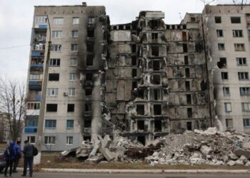 Уряд обіцяє компенсацію українцям, які втратили житло внаслідок бойових дій