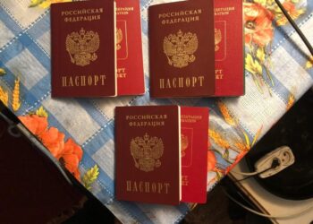 Подвійне громадянство та незаконна зброя: на Дніпропетровщині затримали п’ятьох громадян рф, які можуть бути причетні до співпраці з ворогом