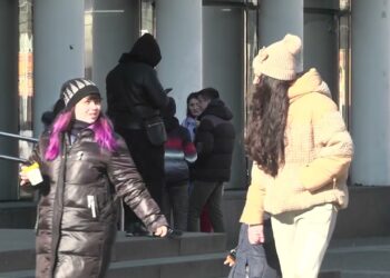 У Дніпрі налагоджують роботу навчальні заклади, евакуйовані з Луганської та Донецької областей