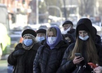 У Дніпрі заборонено виганяти людей з магазинів під час повітряної тривоги