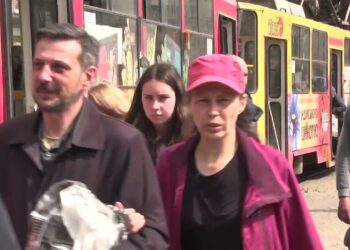 Майже 350 тисяч родин Дніпропетровщини отримали державні соціальні виплати у квітні