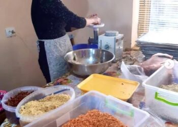 На Дніпропетровщині для військових готують сухий борщ