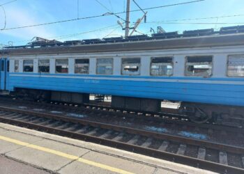 30 загиблих та більше 100 поранених: ворог обстріляв вокзал у Краматорську