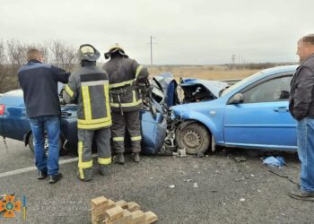 Смертельне ДТП на Дніпропетровщині: загинули чотири людини