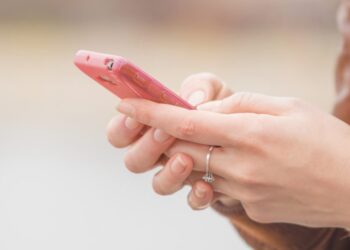 В Україні створили чат-бот для пошуку зниклих безвісти дітей