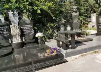 1 та 2 травня до основних кладовищ Дніпра запустять подовжені маршрути