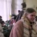 Як працює найбільший волонтерський центр у Дніпрі, де видають одяг та взуття