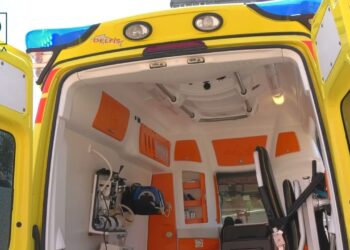 Дніпро отримав нову машину «швидкої» від міста