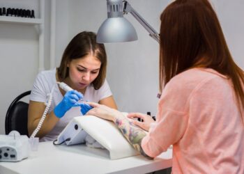 У Межівській громаді переселенці допомогли відкрити власний бізнес