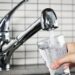 Не забудьте зробити запаси води: завтра у Дніпрі припинять водопостачання у п’яти районах