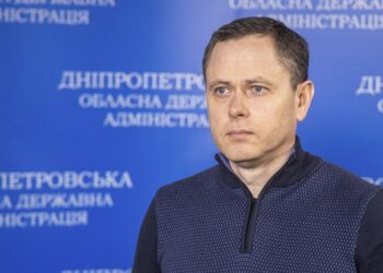 У Нікополі місцеві мешканці чують, як працюють наші військові