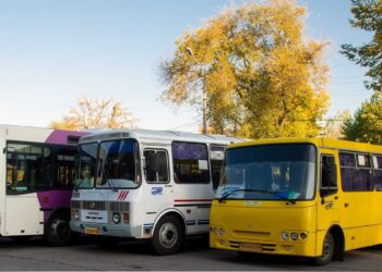 У Нікополі на період воєнного стану проїзд для дітей зробили безкоштовним