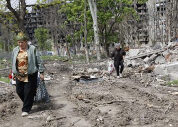 “Спалахнуть епідемії”: від хвороб і нестерпних умов може померти понад 10 тисяч маріупольців