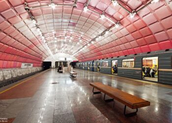 У Дніпрі змінився графік роботи метро