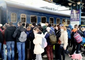 “Укрзалізниця” скасовує евакуаційні поїзди: залишається лише один рейс