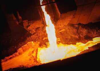 Потужне підприємство Дніпропетровщини відновлює безперервне виробництво, зупинене через війну