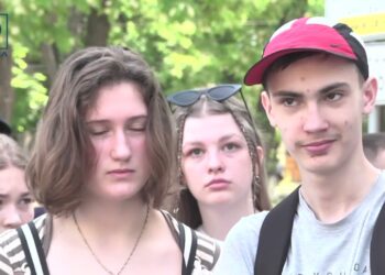 Екскурсія , ростові ляльки , виступи на сцені вихованців – День відкритих дверей у коледжі культури