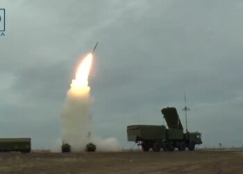 Ракетний удар та обстріляні громади: як пройшла ніч на Дніпропетровщині